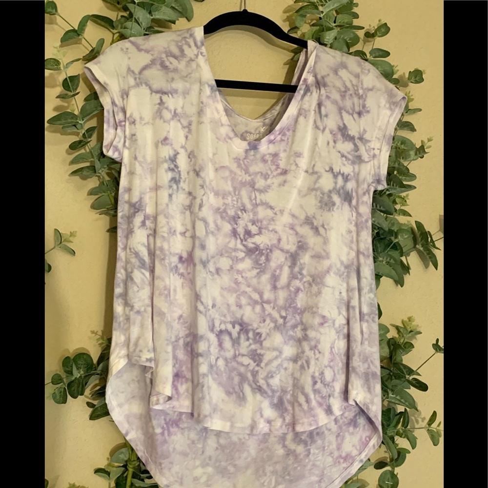 soft & sexy american eagle tee💜🤍